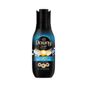 DOWNY Luxe Cozy Fresh Fabric Softener 450 ml.