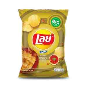 69 . LAYS Rock Hot Chili Squid Flavor 69 g.