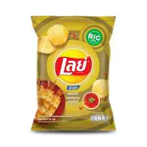 69 . LAYS Rock Hot Chili Squid Flavor 69 g.